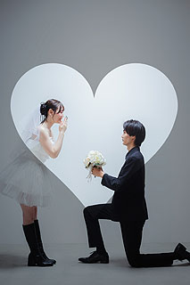 フォトスタジオで韓国風ウエディングフォト撮影02