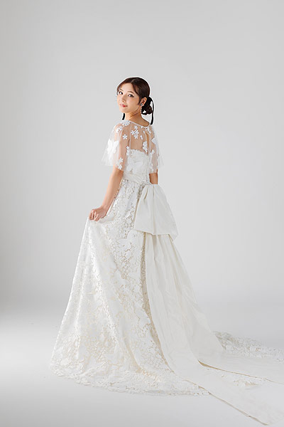 ウエディングフォト衣裳02