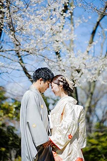 結婚式ロケーションフォト桜で前撮り撮影04