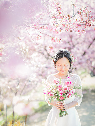 浜松 フォトウエディング シアスタイル 桜フォト洋装前撮りのおすすめポーズ