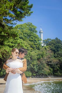 結婚式ロケーションフォト海で前撮り撮影01